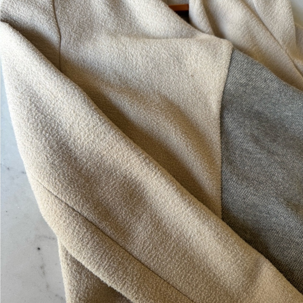 BB Dakota Shaw Jacket - Picture 6 of 6